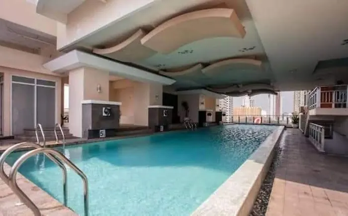 Aparthotel Affordable Bay & Lights View With Free Pool Access