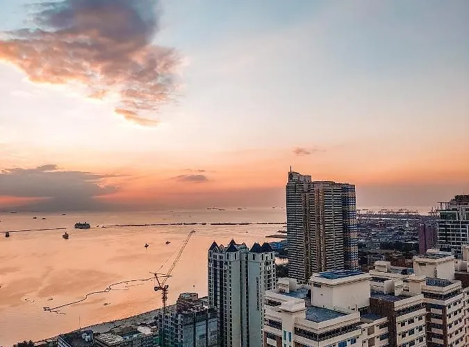 Affordable Bay & Lights View With Free Pool Access Manila