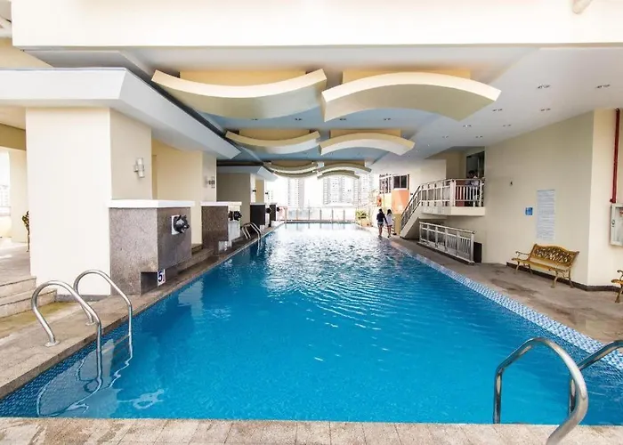 Aparthotel Affordable Bay & Lights View With Free Pool Access Manila