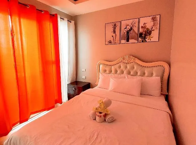 Affordable Bay & Lights View With Free Pool Access 4* Manila